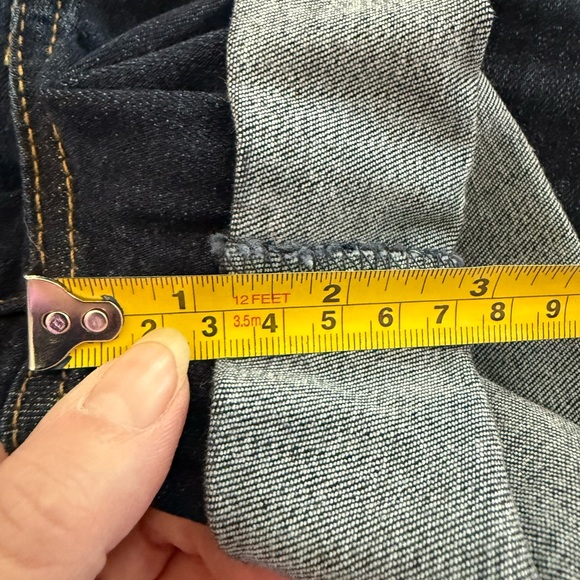 Hudson Croxley Mid Thigh Short Size 28 - Picture 8 of 9